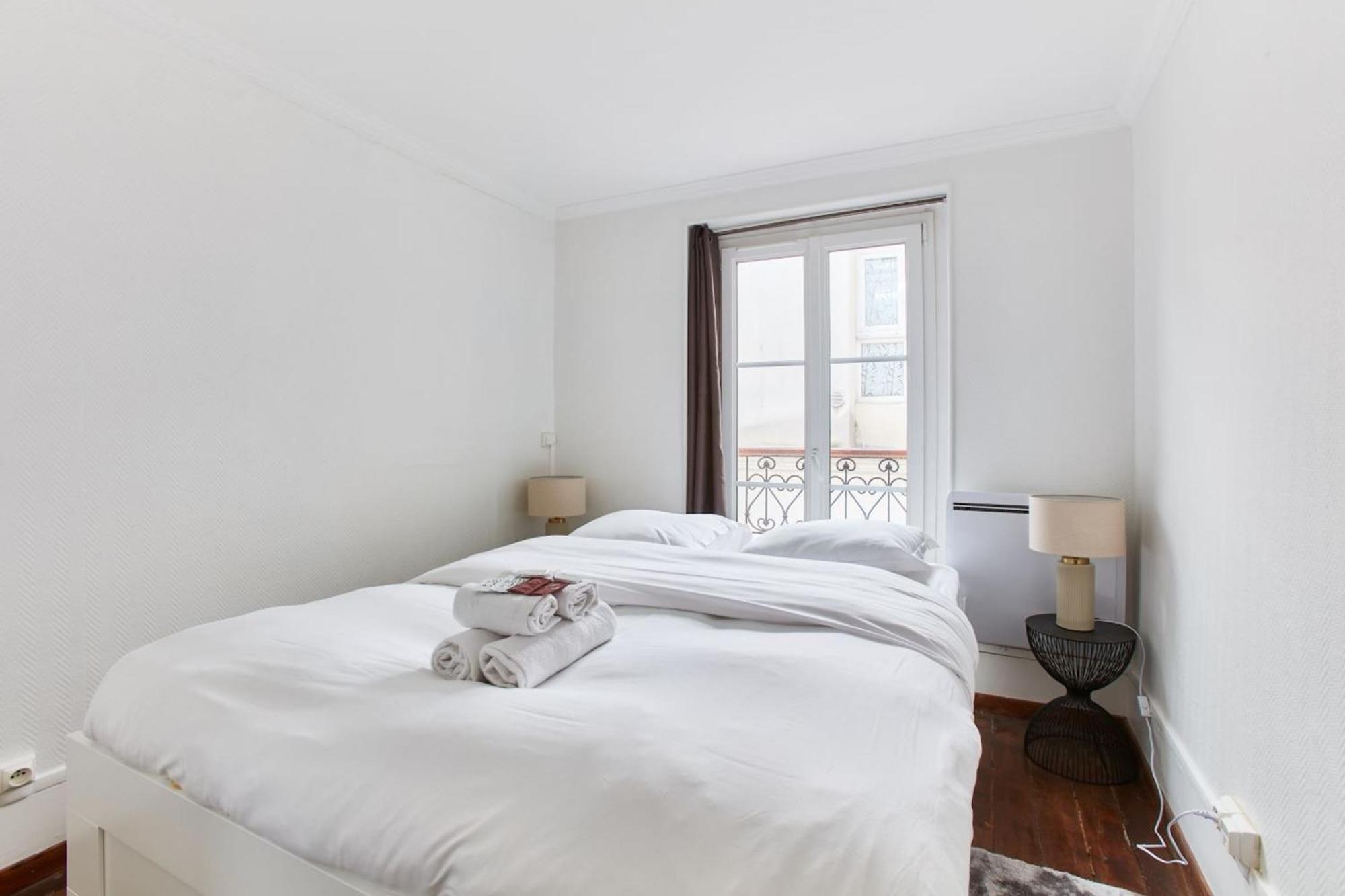 Montmartre & Sacre-Coeur Basilica - 1Br - Cityapartmentstay Paris Dış mekan fotoğraf